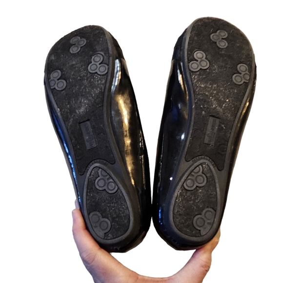 FERGALICIOUS By FERGIE ALANA Women's Ballet Flats Shoes Black Slip On 10M - Picture 9 of 9